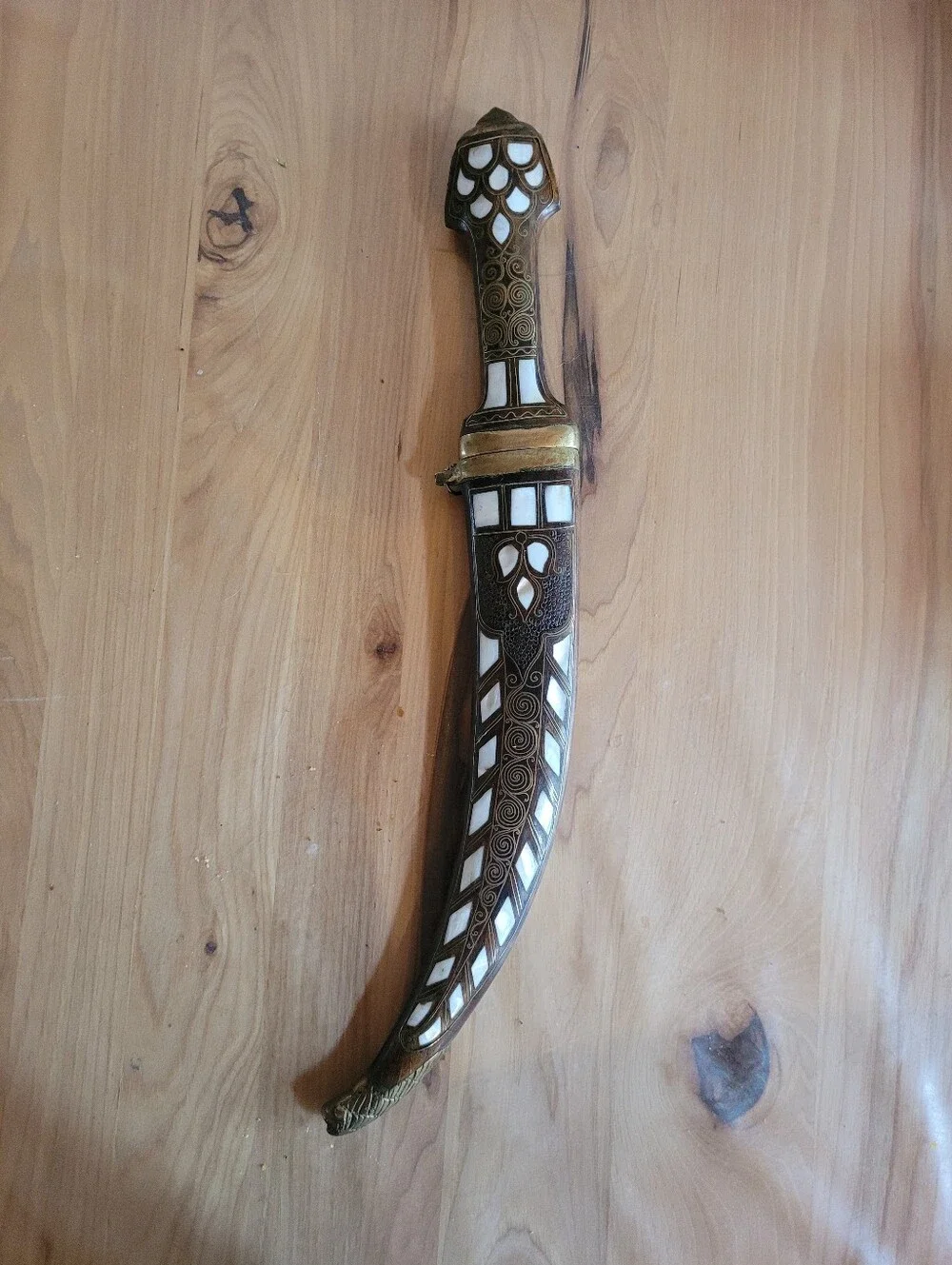 Turkish Ottoman Dagger Knife Ornate With 68 Mother Of Pearl Inlays.